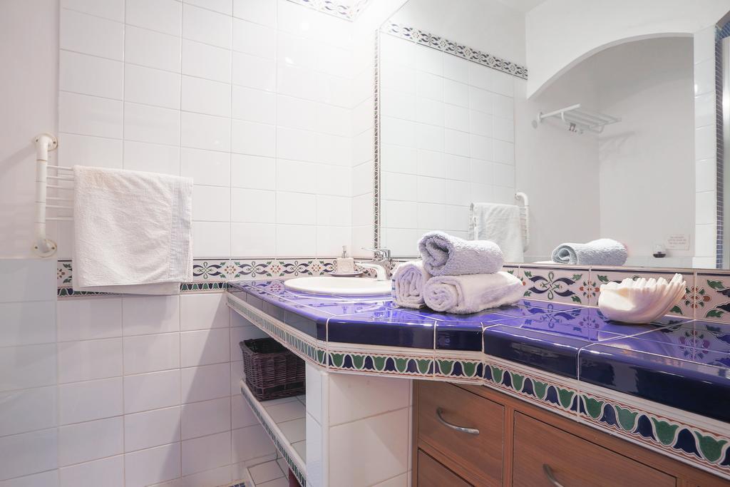 La Palmeraie Marseille Bagian luar foto