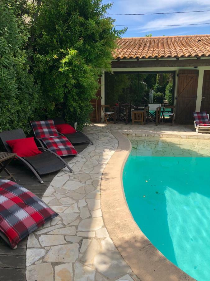 La Palmeraie Marseille Bagian luar foto